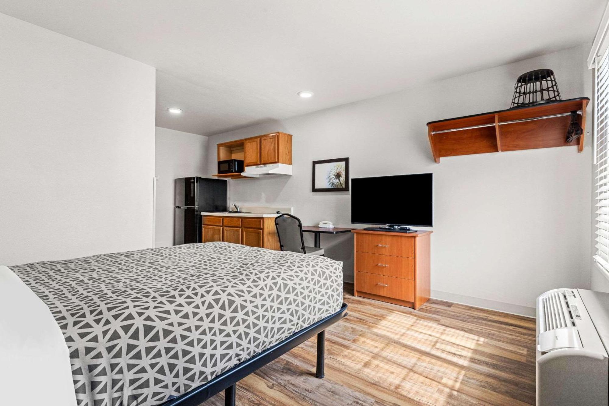 Woodspring Suites 圖爾薩 外观 照片